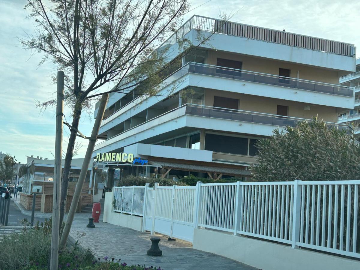 Premium Sea Front Apartment 르 라방두 외부 사진