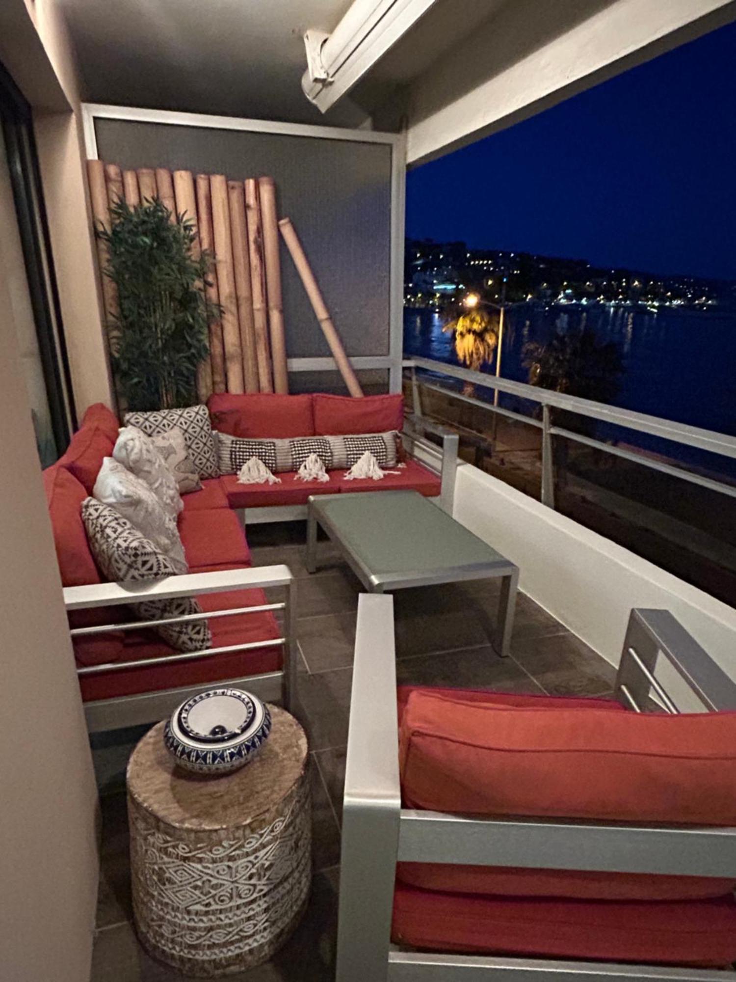 Premium Sea Front Apartment 르 라방두 외부 사진